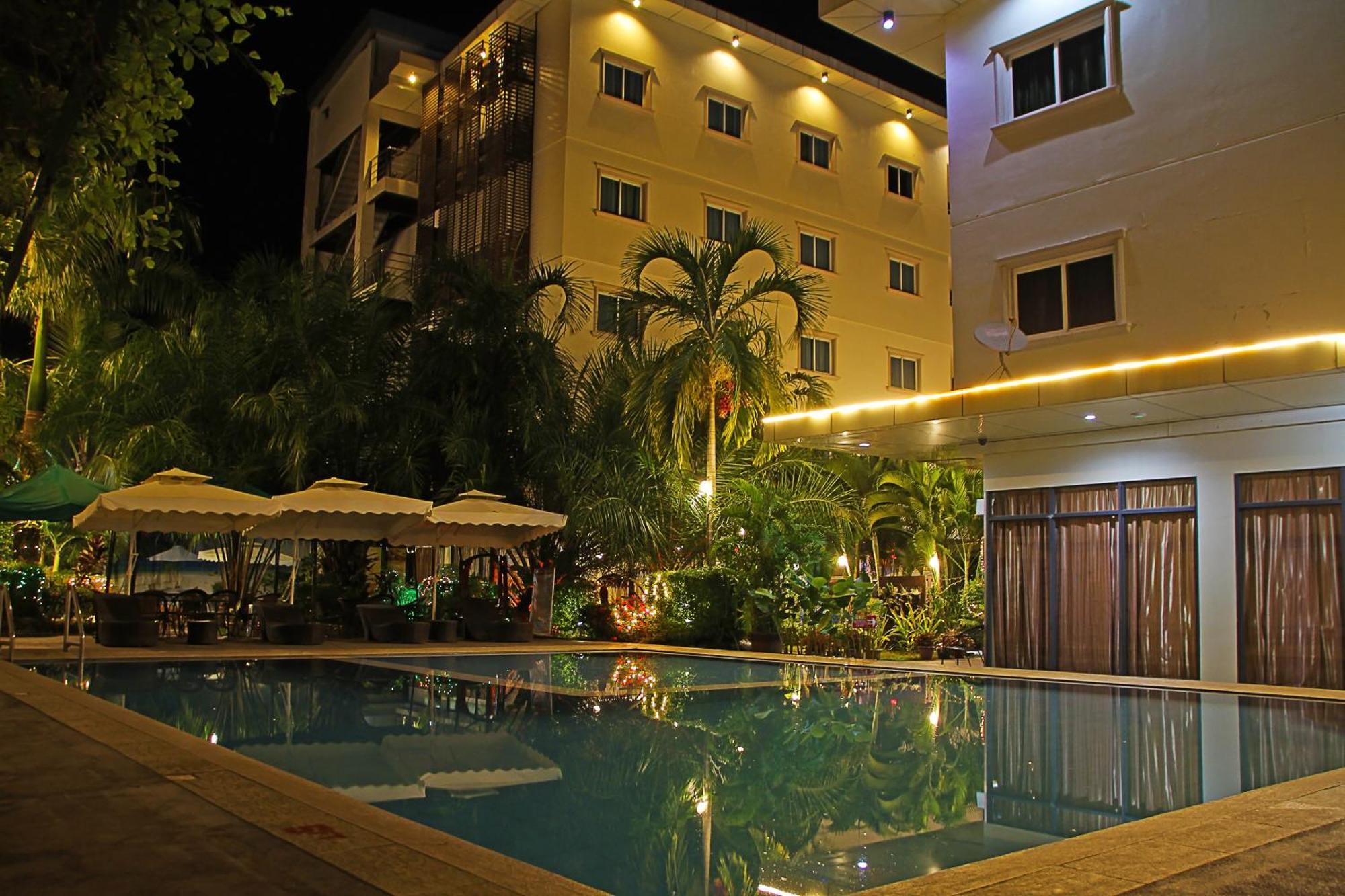 Palawan Uno Hotel Puerto Princesa Exterior photo