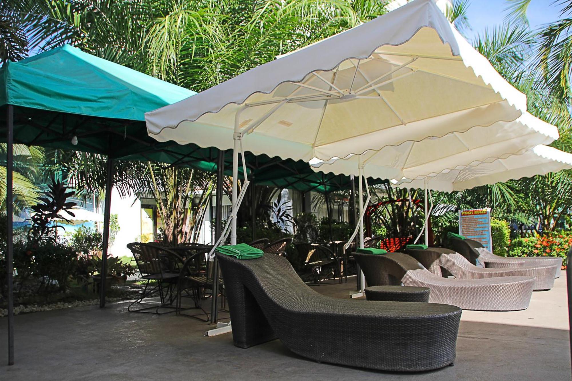 Palawan Uno Hotel Puerto Princesa Exterior photo