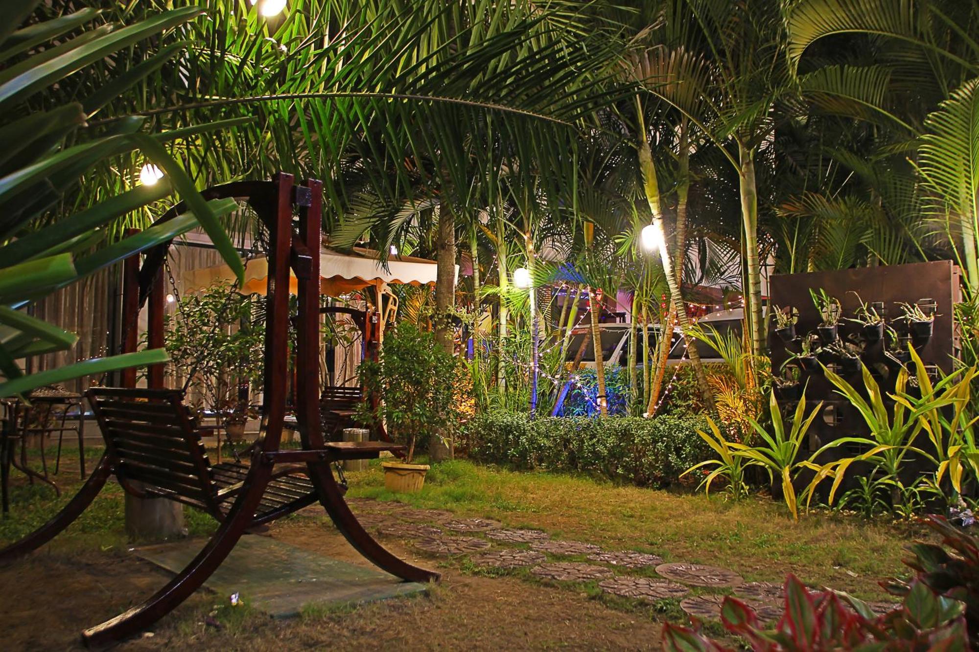 Palawan Uno Hotel Puerto Princesa Exterior photo