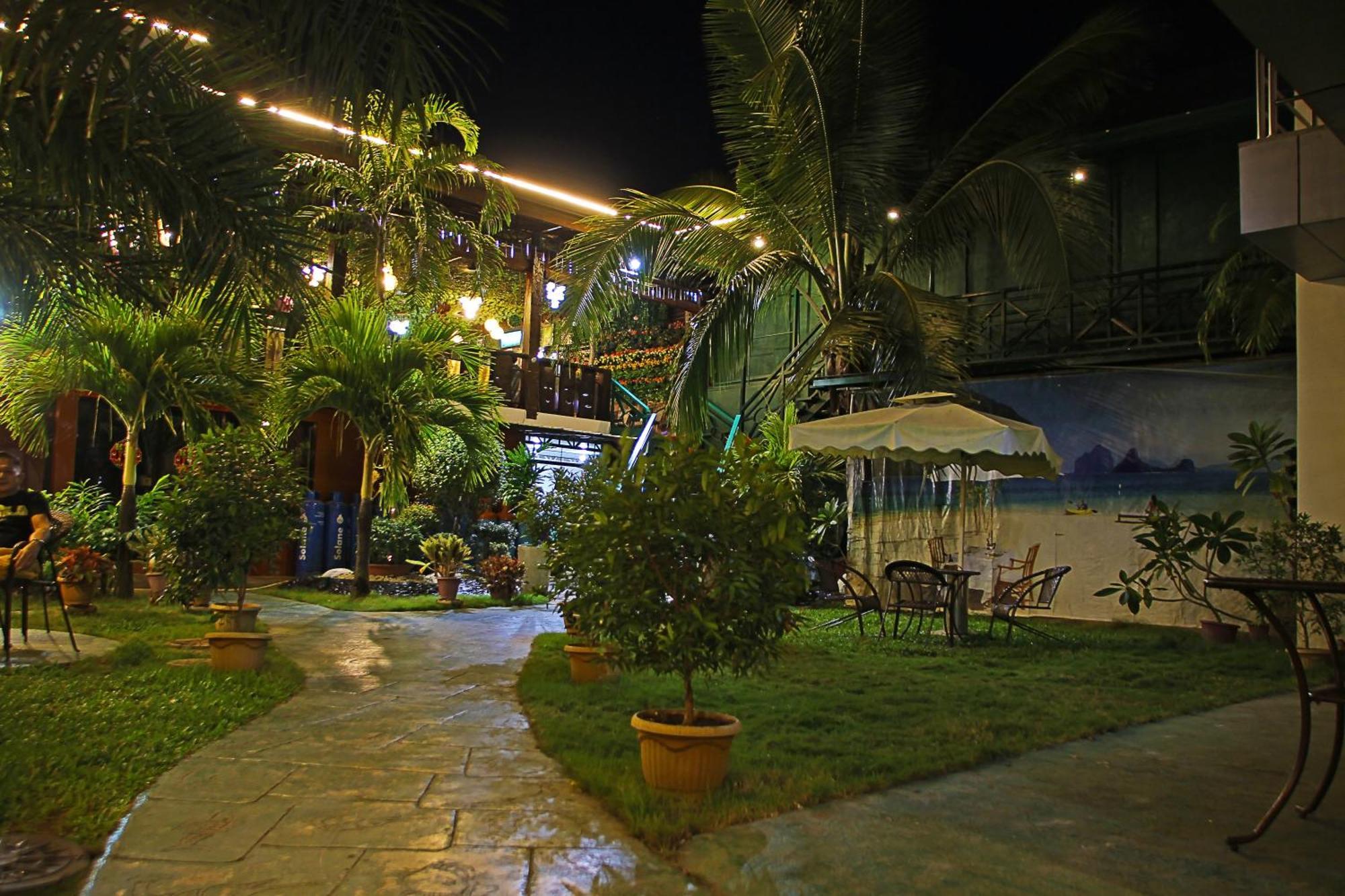 Palawan Uno Hotel Puerto Princesa Exterior photo